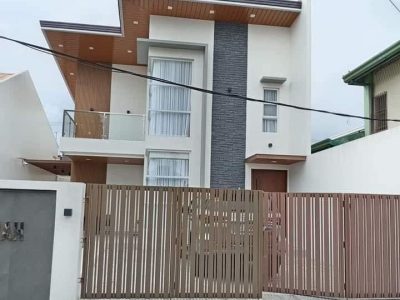 House with Pool for Sale in Angeles City