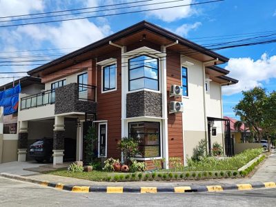 "Furnished Modern Rustic Home near Rockwell | Angeles City | R&W Realty"